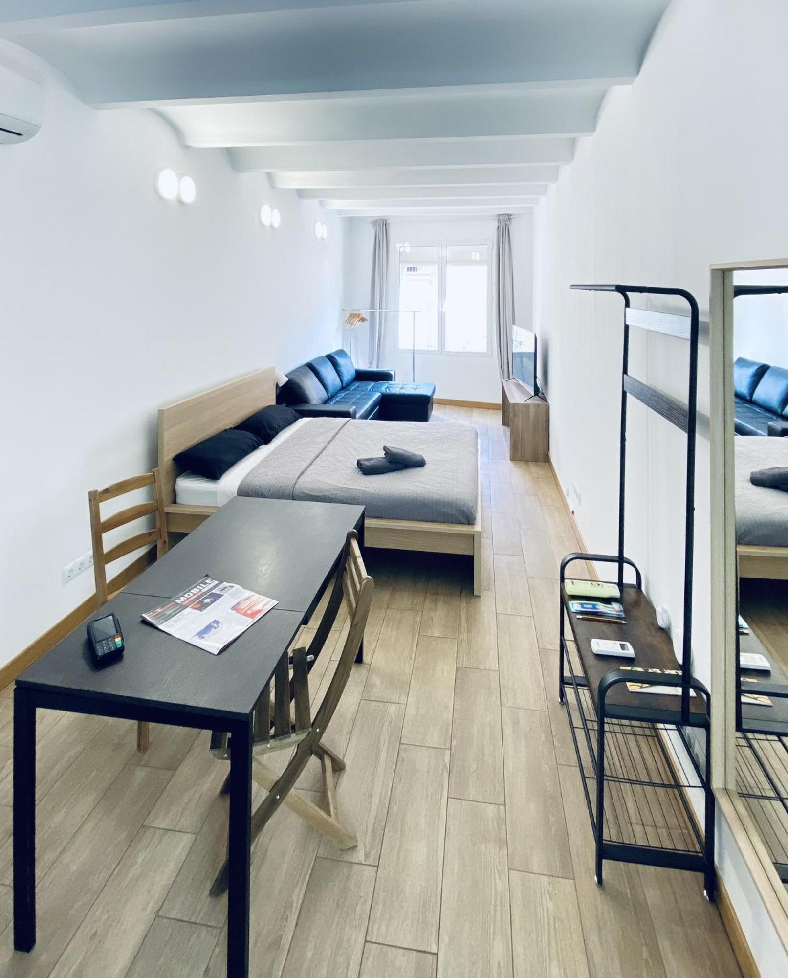 Apl Sants Lofts Bcn Fira Camp Nou Lejlighed Barcelona Eksteriør billede