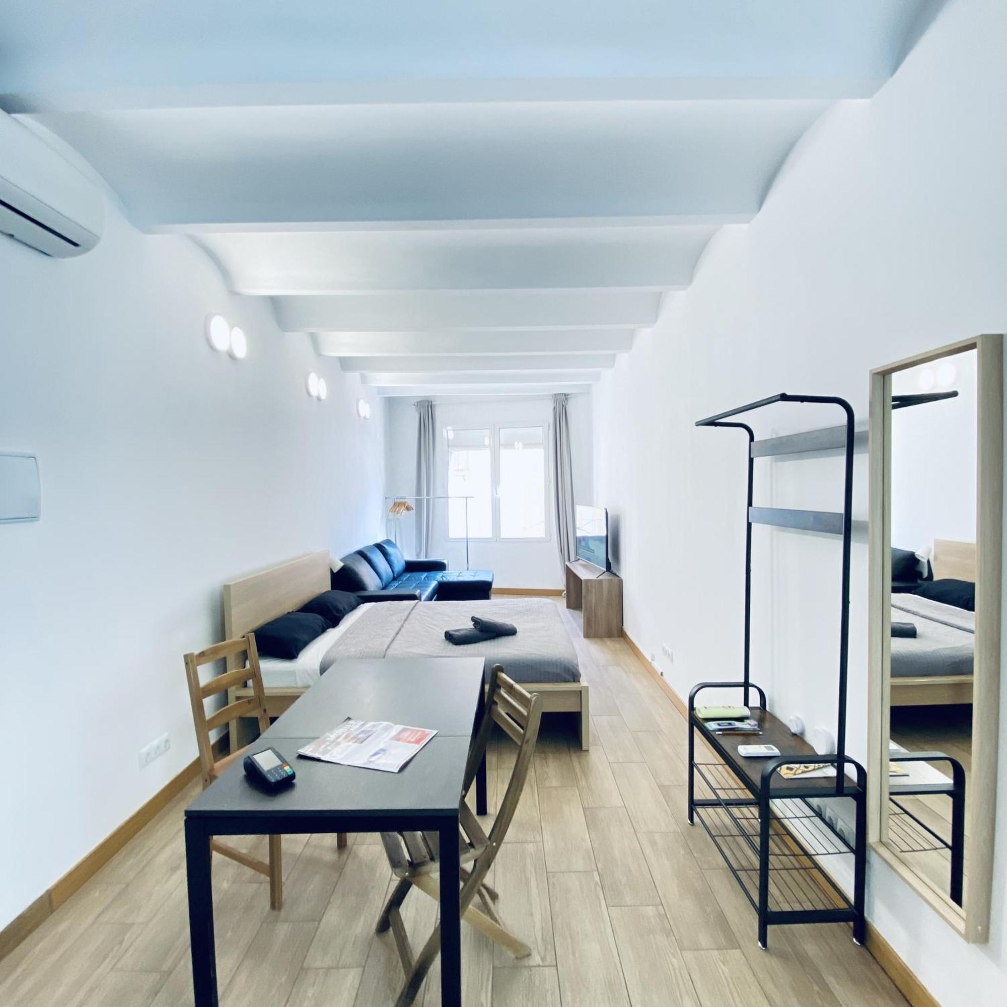 Apl Sants Lofts Bcn Fira Camp Nou Lejlighed Barcelona Eksteriør billede