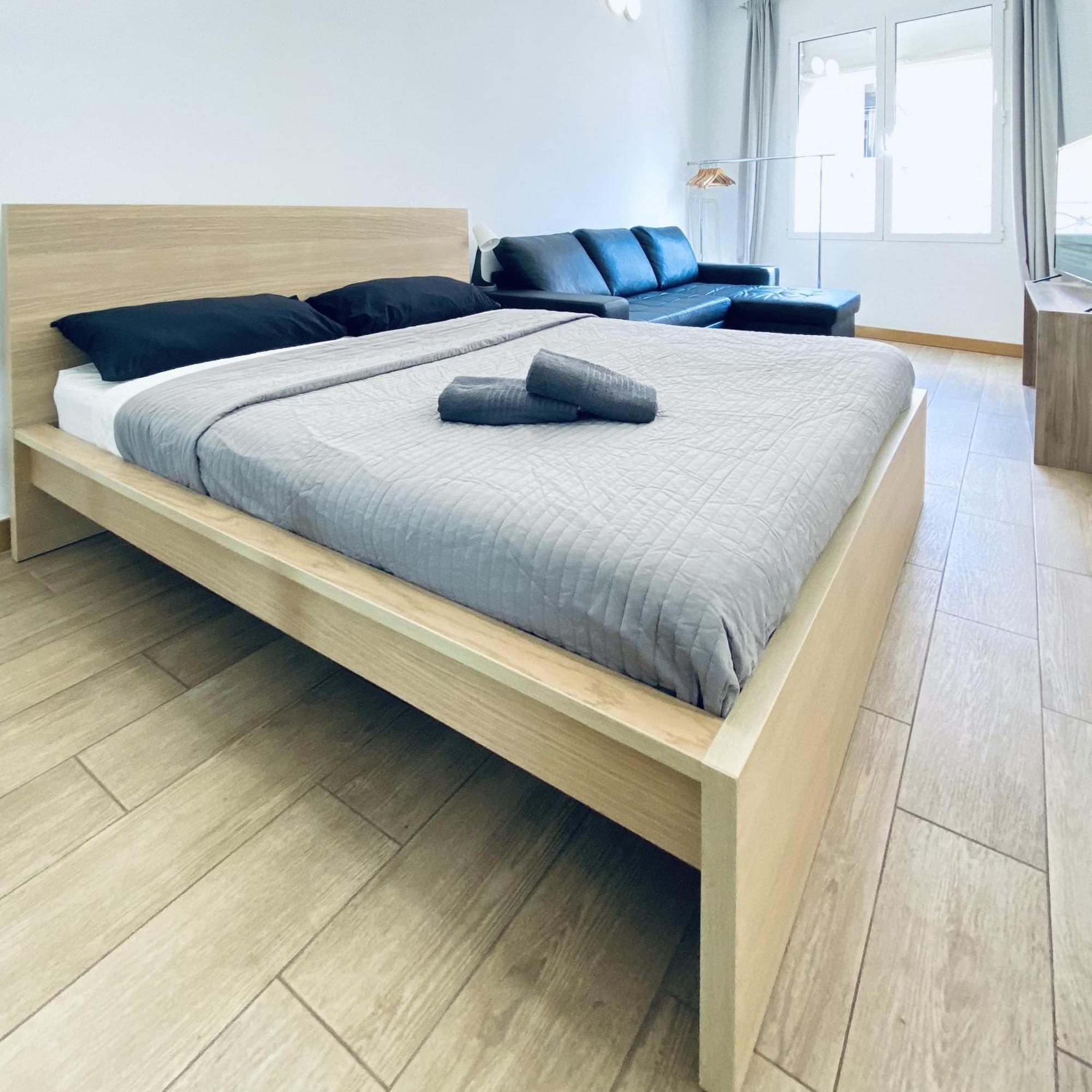 Apl Sants Lofts Bcn Fira Camp Nou Lejlighed Barcelona Eksteriør billede